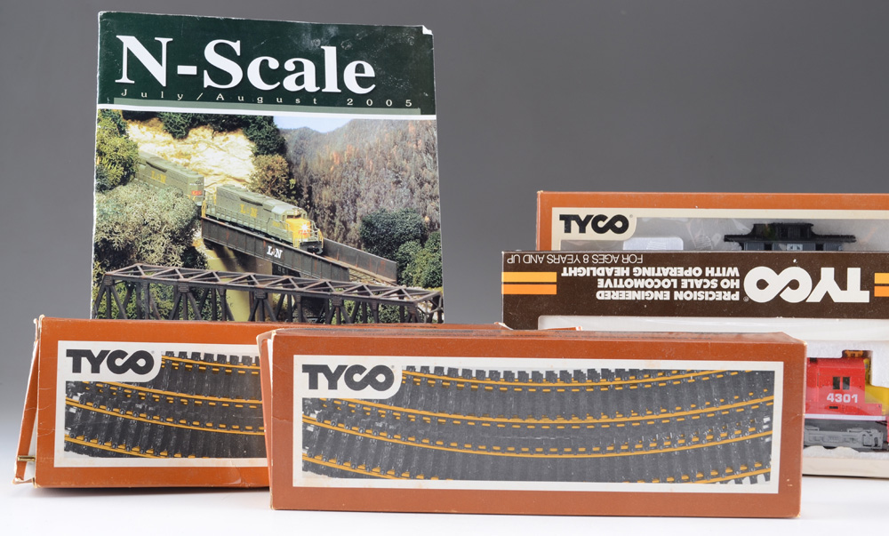 Tyco HO Scale Train Cars