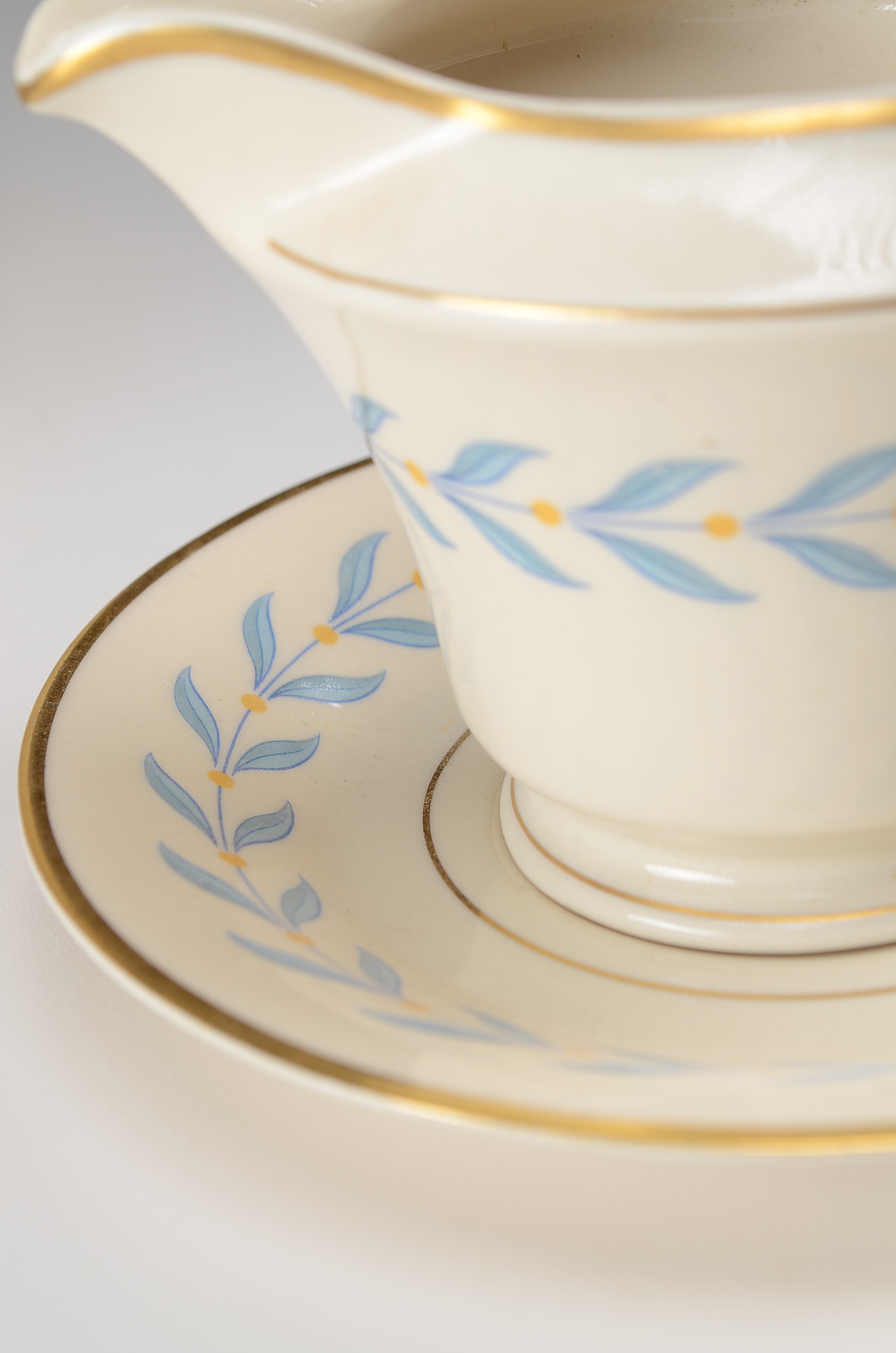 Set of Sherwood "Old Ivory" Tableware