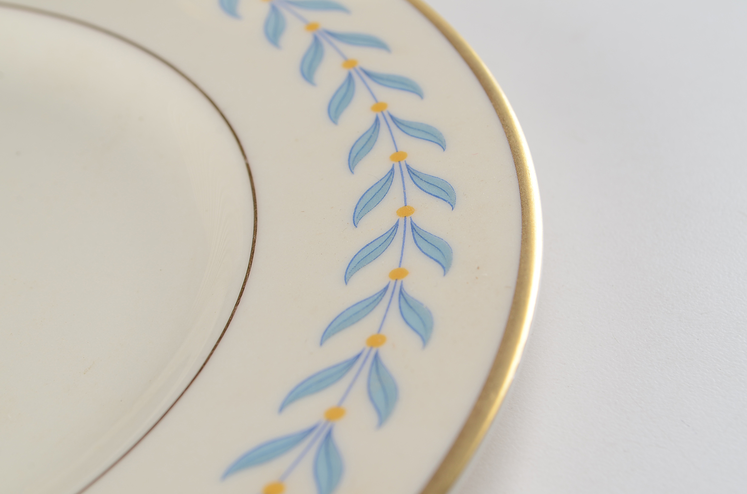 Set of Sherwood "Old Ivory" Tableware