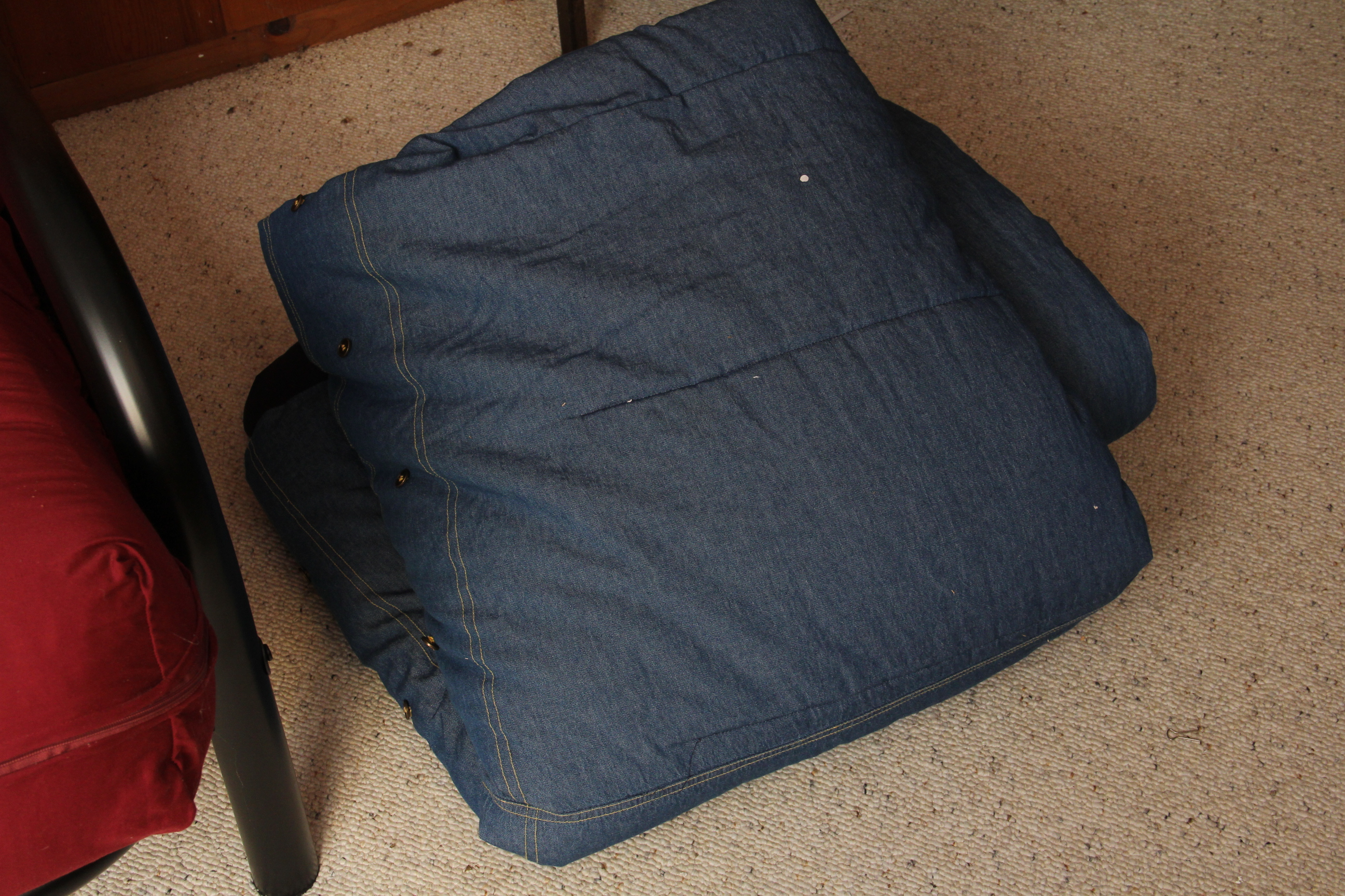 Victory Steel Futon