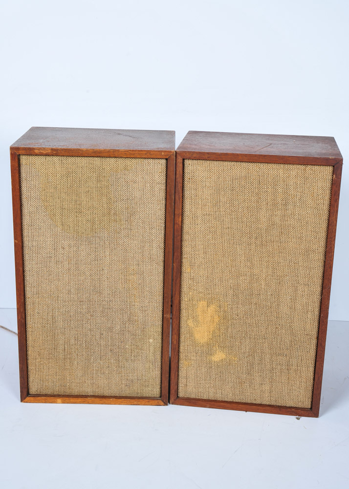 Vintage Marantz Stereophonic Receiver and KLH Speakers