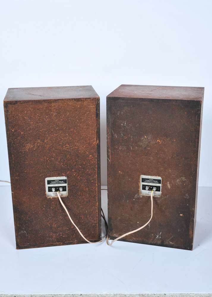 Vintage Marantz Stereophonic Receiver and KLH Speakers