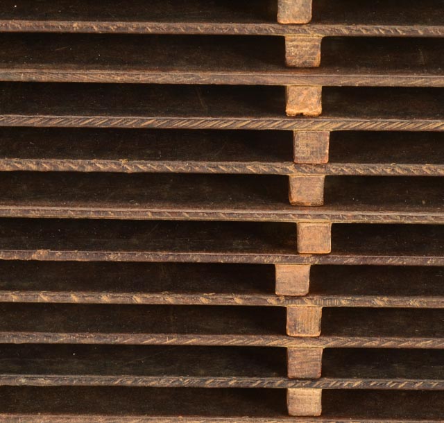 Circa 1880s Cigarillo Drying Case