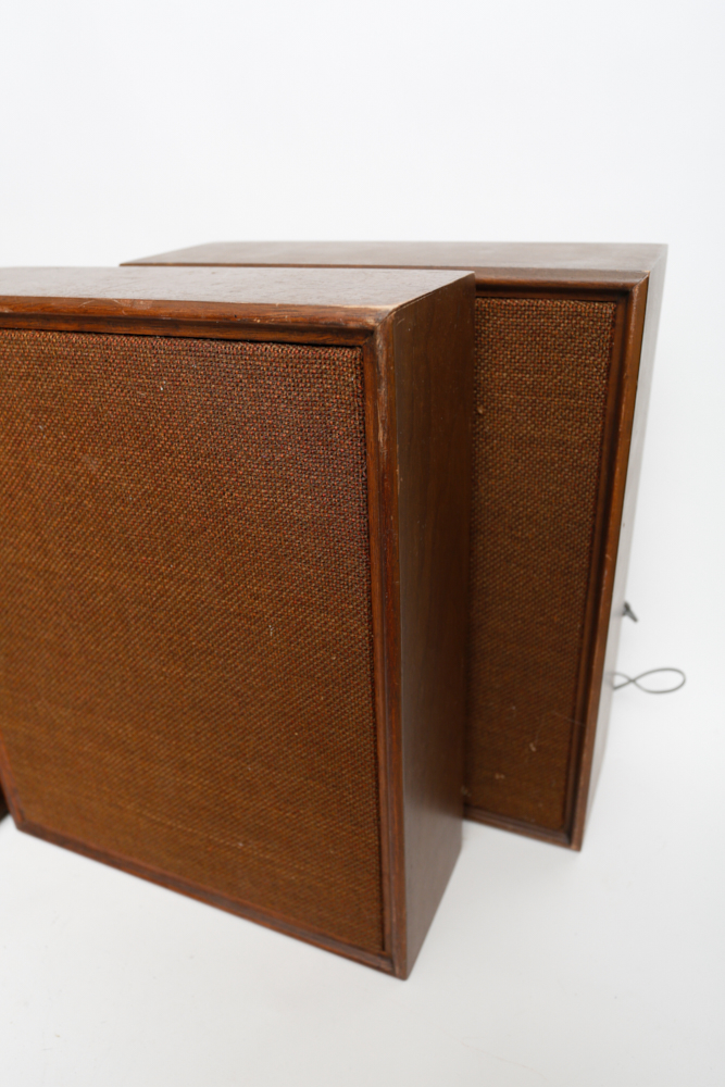 Vintage Magnavox Automatic Record Player with Speakers