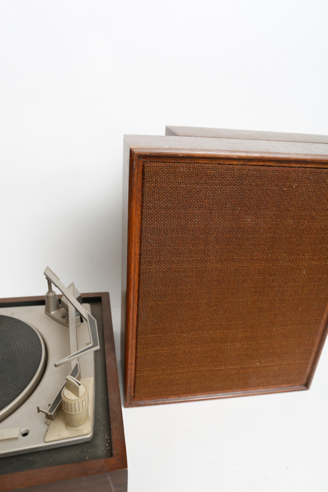Vintage Magnavox Automatic Record Player with Speakers