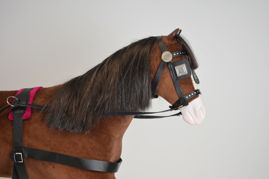 18" American Girl Doll "Isabelle" and Pretty City Carriage