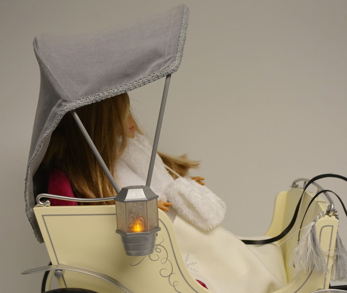 18" American Girl Doll "Isabelle" and Pretty City Carriage