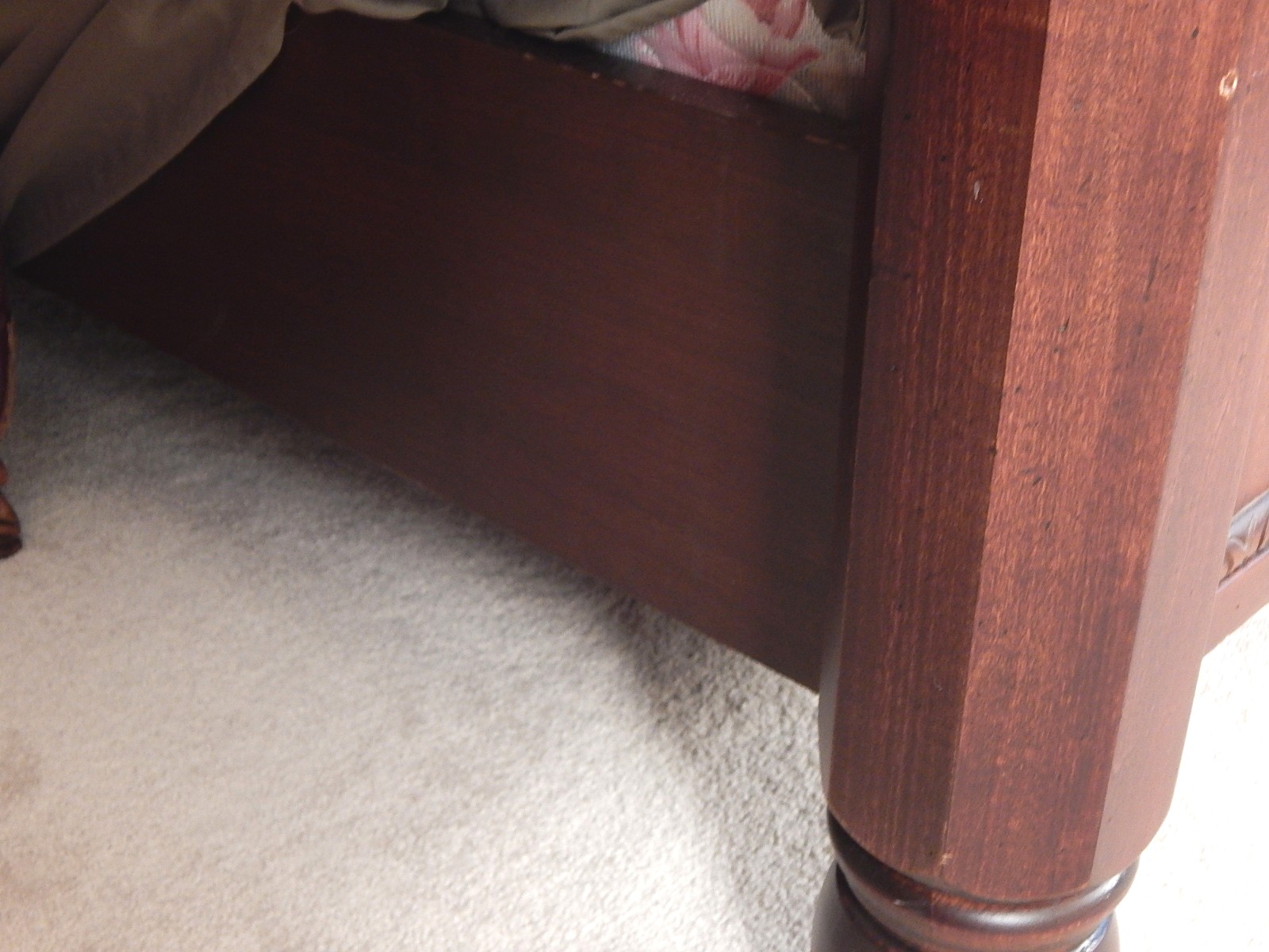 Thomasville Queen Four Poster Bed