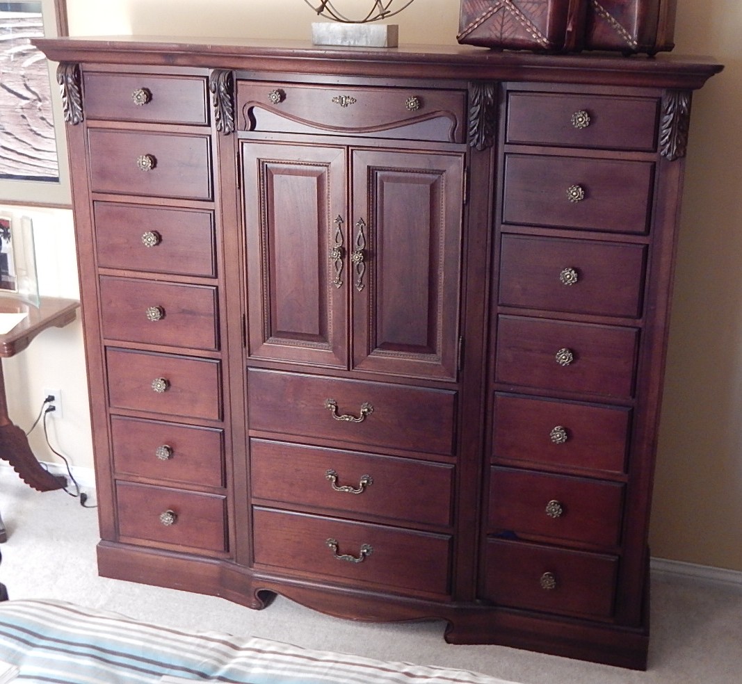 Thomasville Master Chest/Armoire