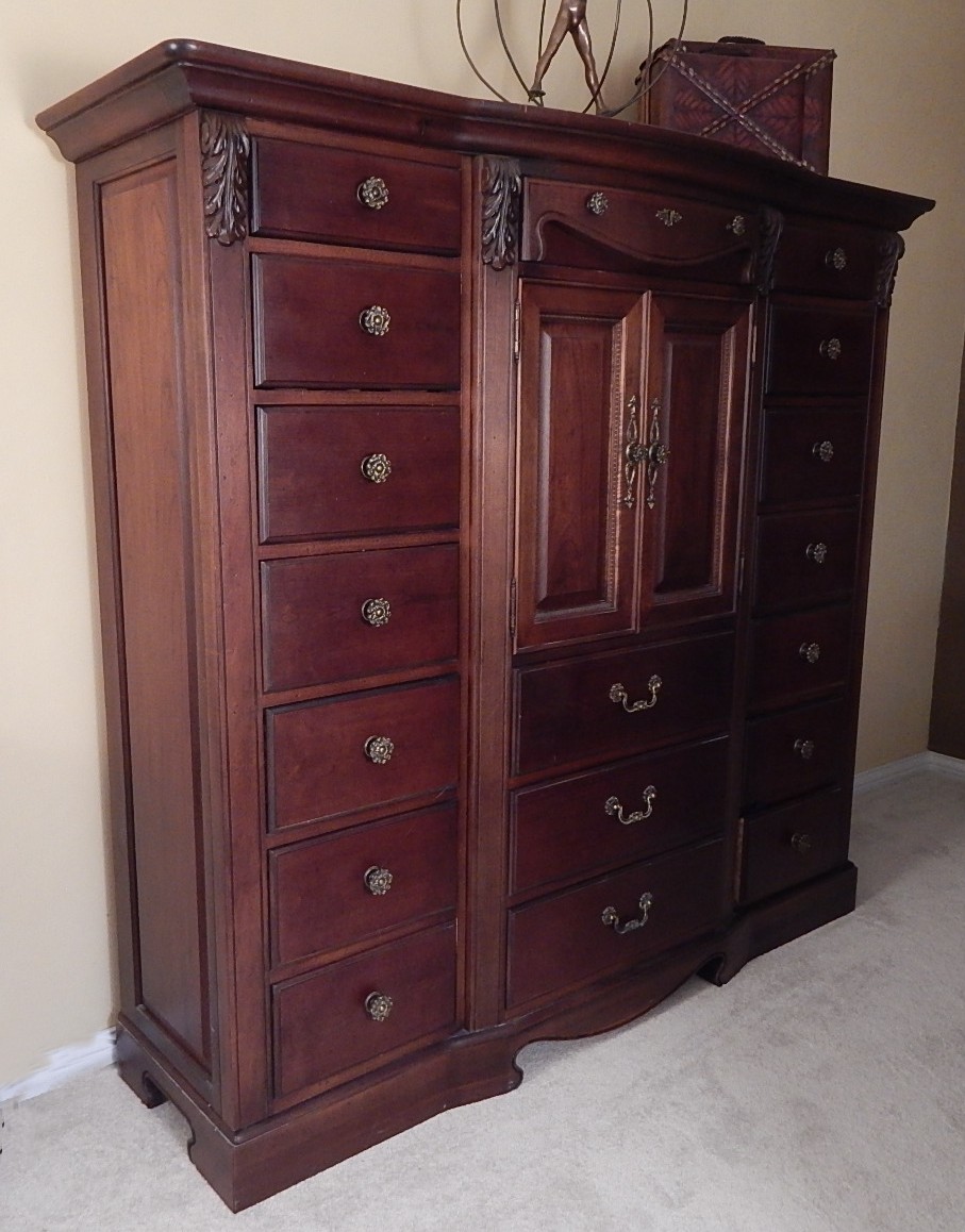 Thomasville Master Chest/Armoire