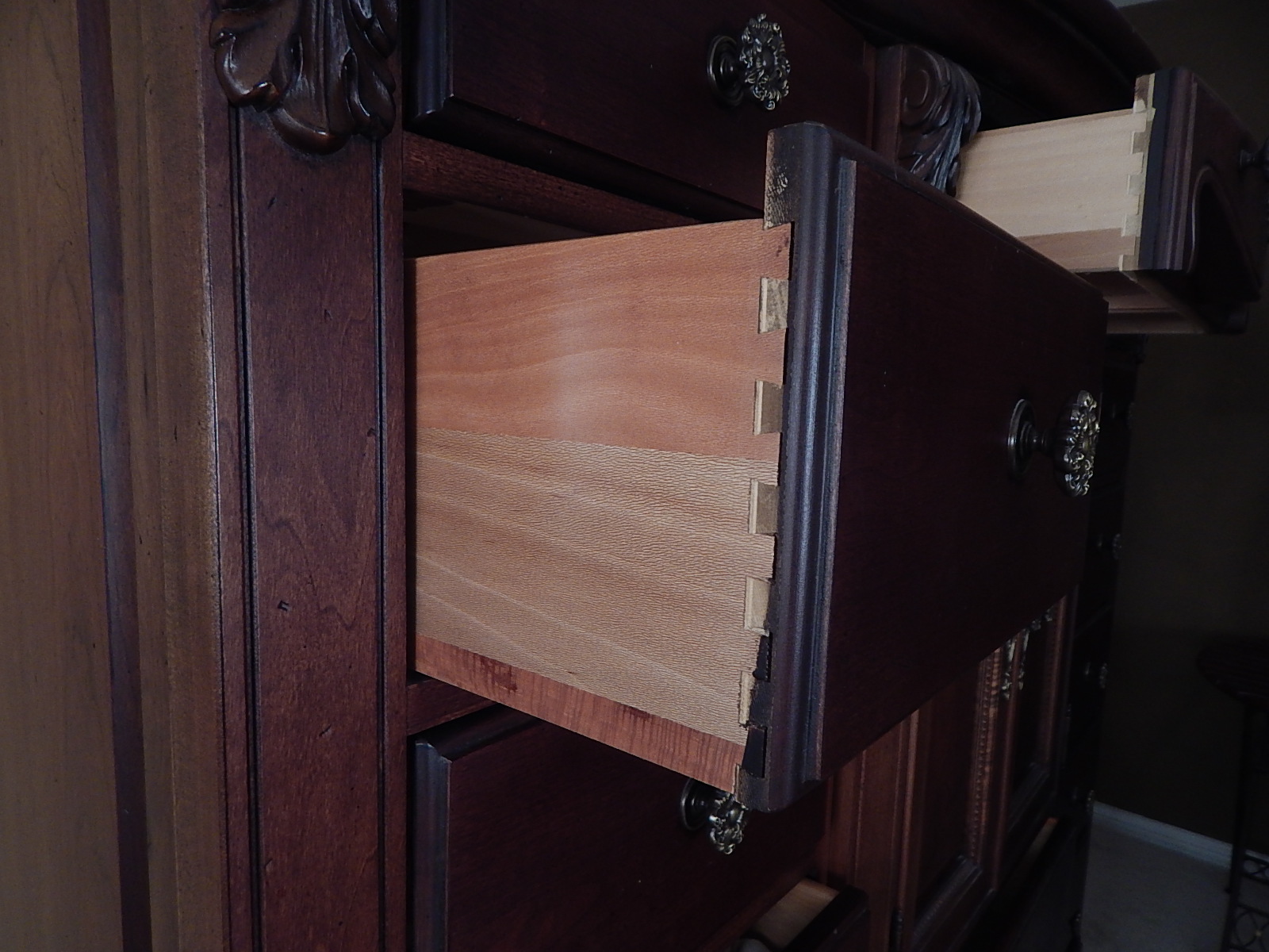 Thomasville Master Chest/Armoire