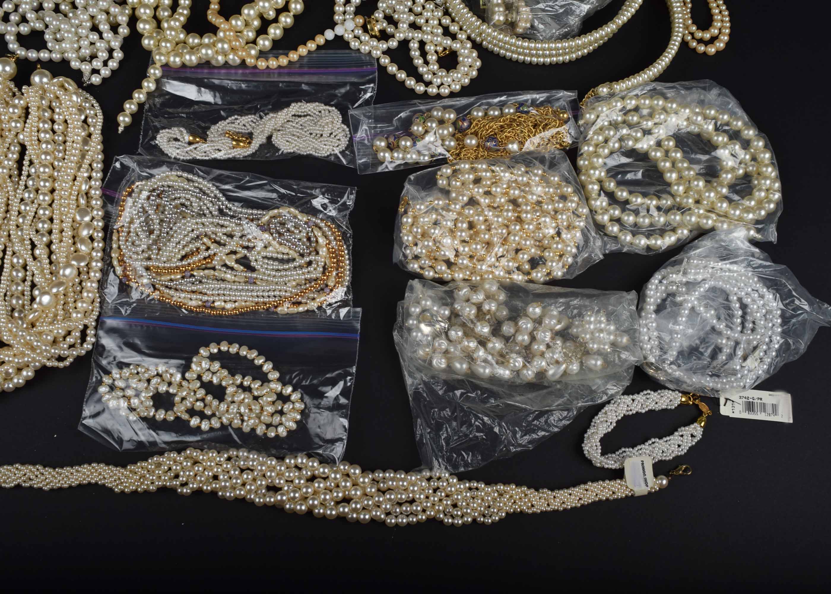 Women's Faux Pearl Jewelry Collection