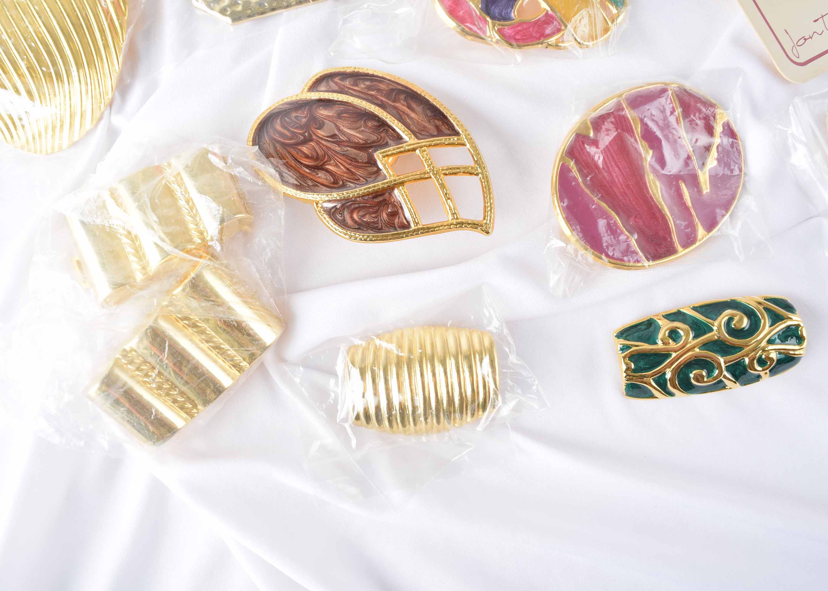 Women's Belt Buckle Assortment