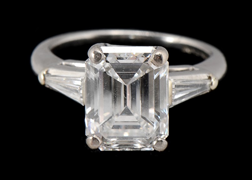 4.20 Carat Diamond and Platinum Ladies Engagement Ring