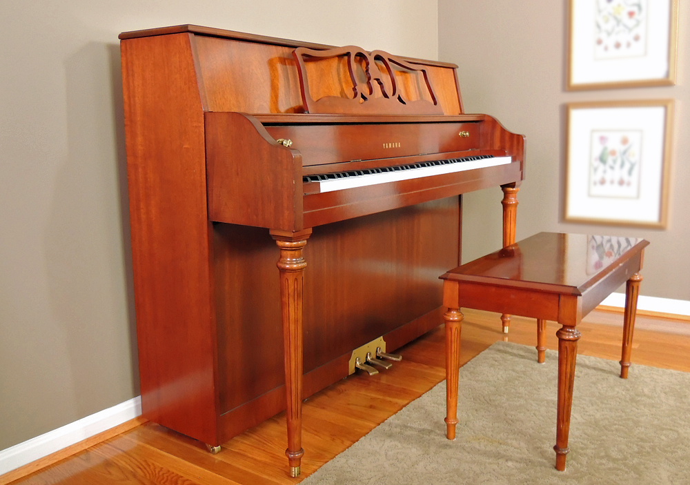 Yamaha Upright Acoustic Piano with Bench