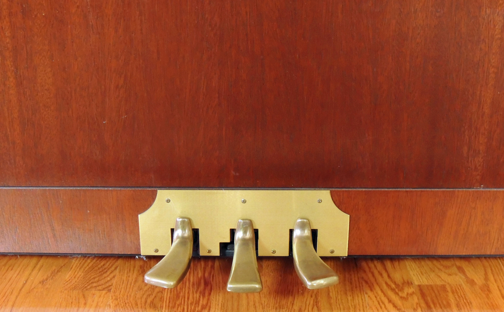 Yamaha Upright Acoustic Piano with Bench