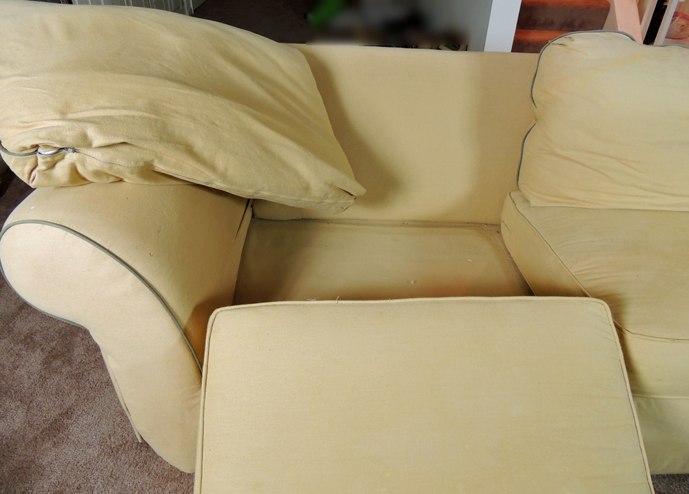 Broyhill Two-Cushion Sofa