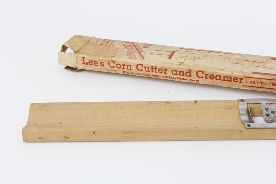 Vintage Lee's Corn Cutter