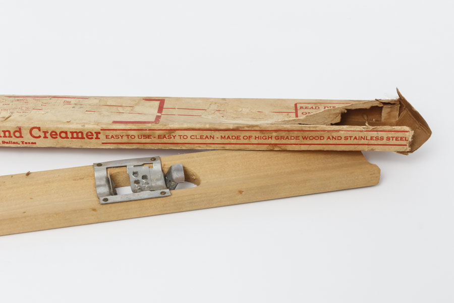 Vintage Lee's Corn Cutter