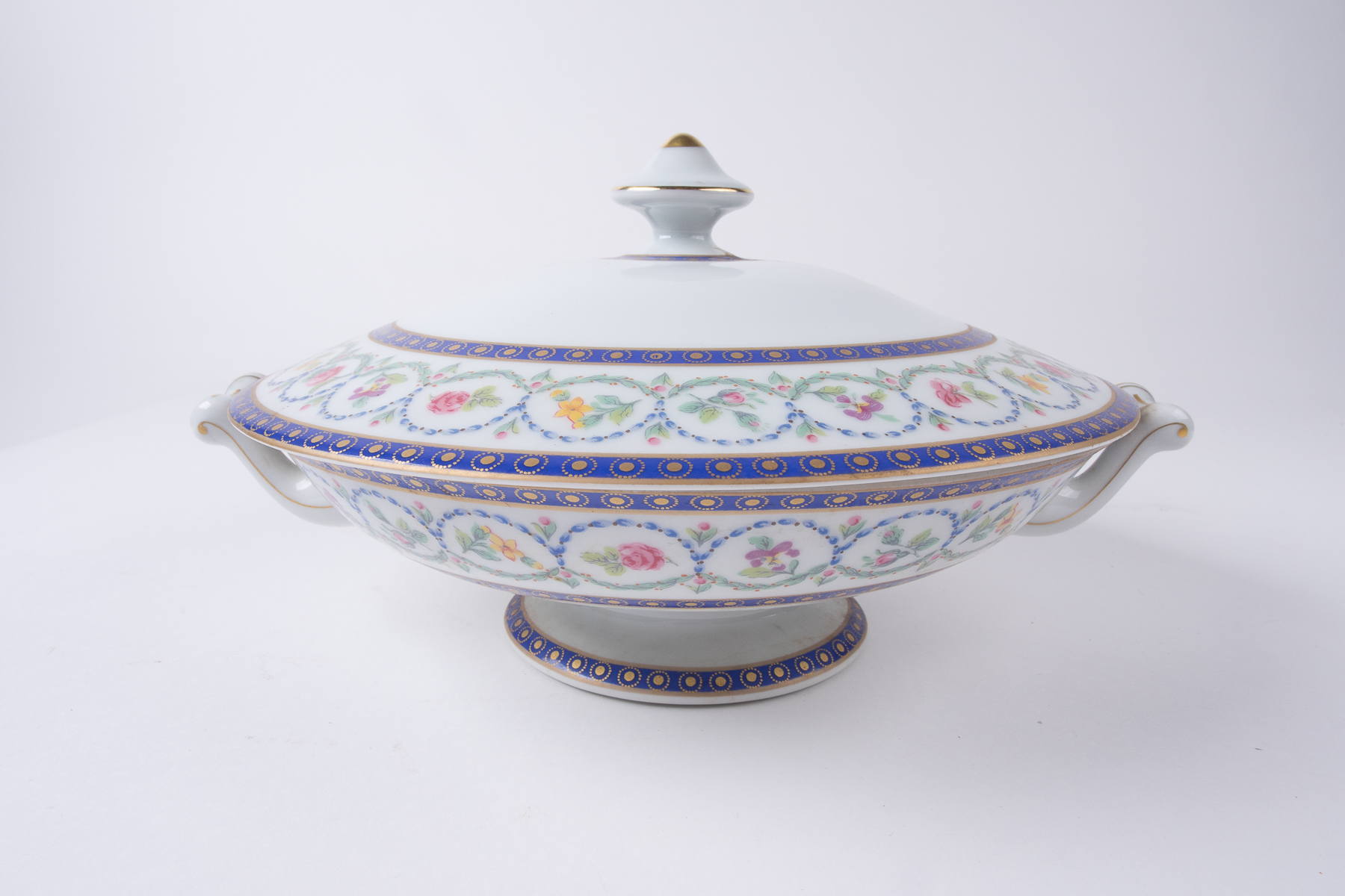 Limoges Serving Dish & Gold Toned Trimmed Dishes