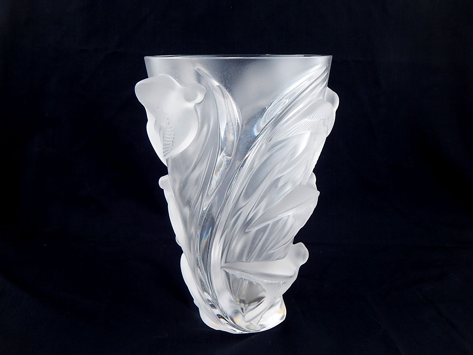 Large Signed Lalique Crystal Vase - 'Martinets'