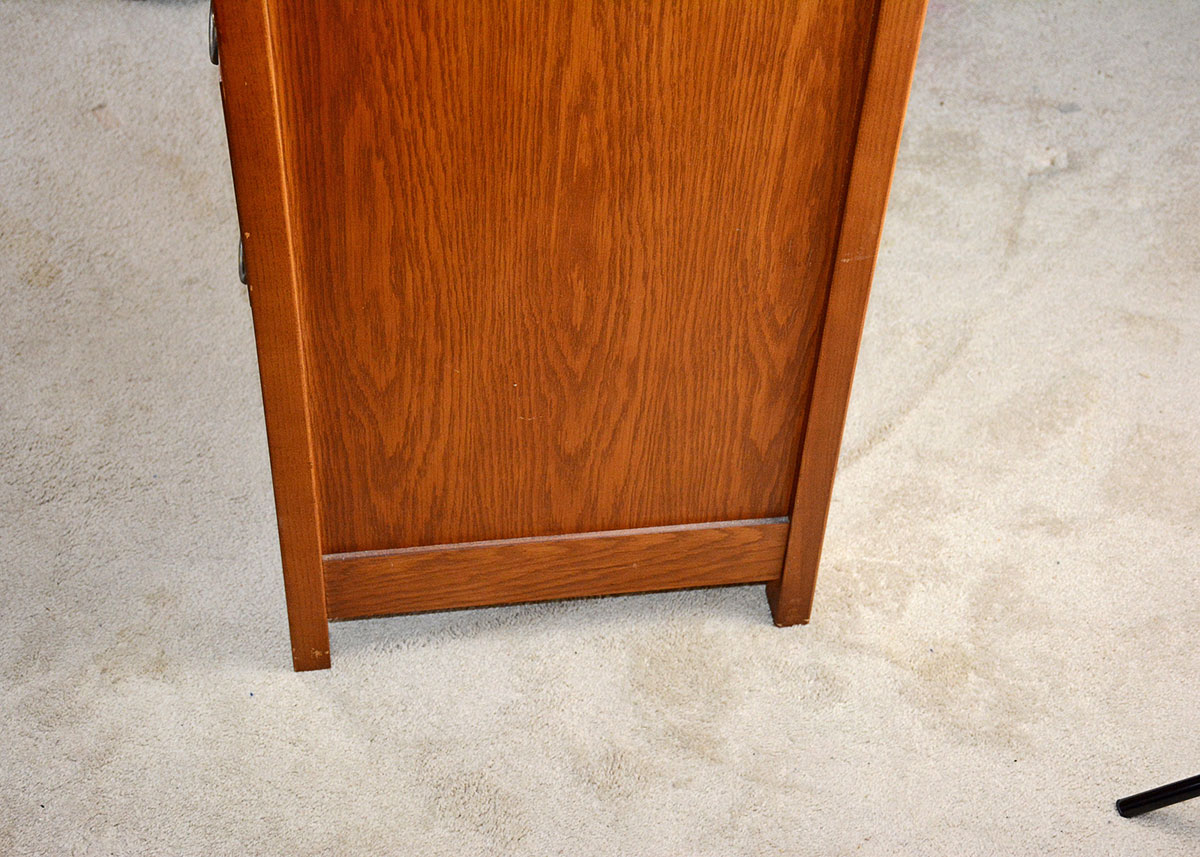 Basset Chest of Drawers