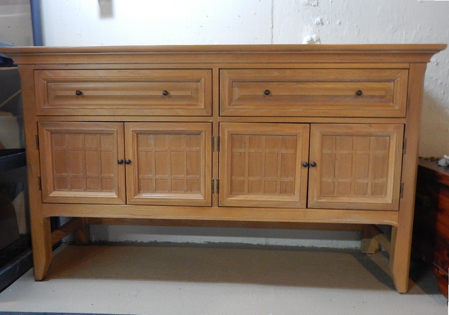 Thomasville American Revival Console/Buffet Cabinet