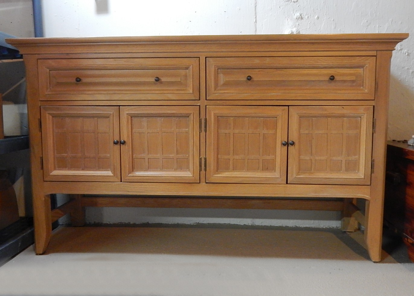Thomasville American Revival Console/Buffet Cabinet