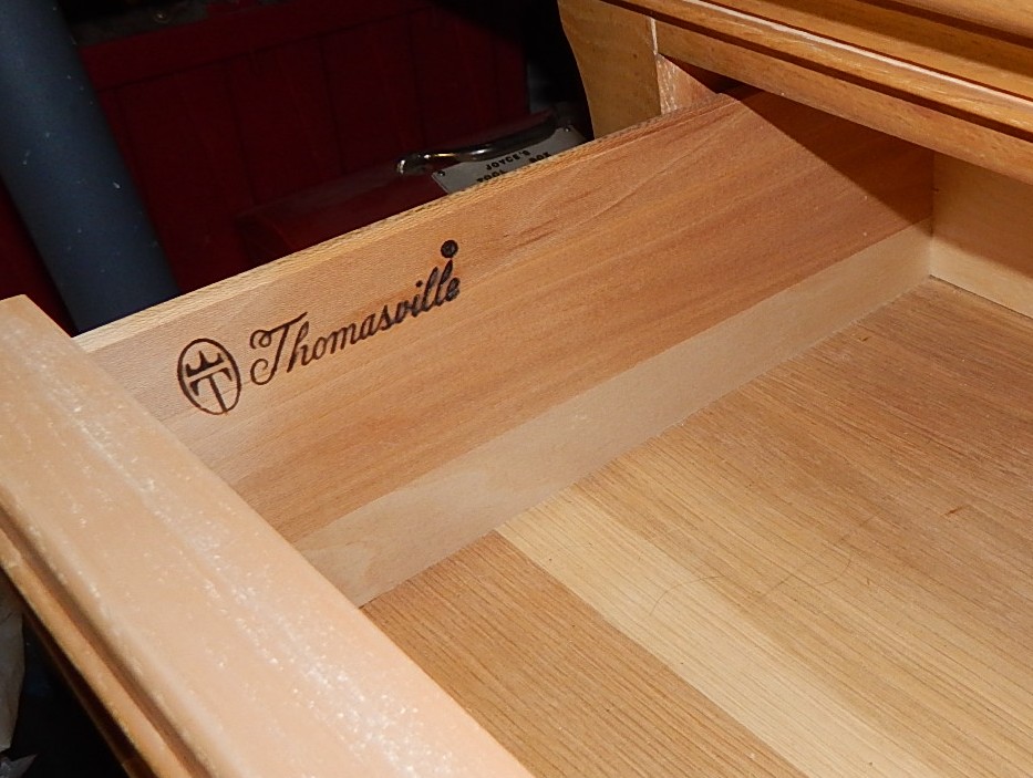 Thomasville American Revival Console/Buffet Cabinet