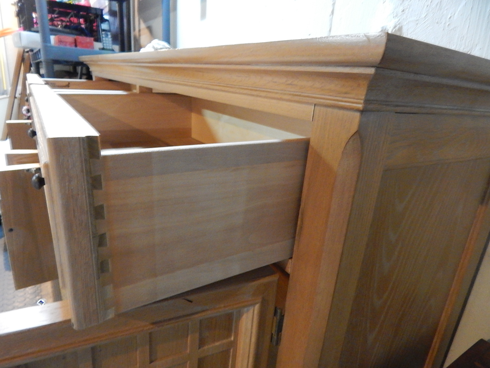 Thomasville American Revival Console/Buffet Cabinet