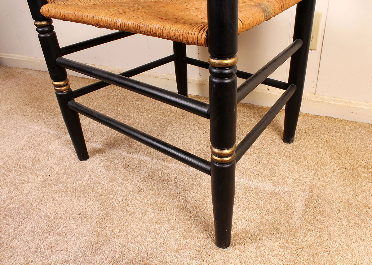 Black Lacquerwork Ladderback Chair