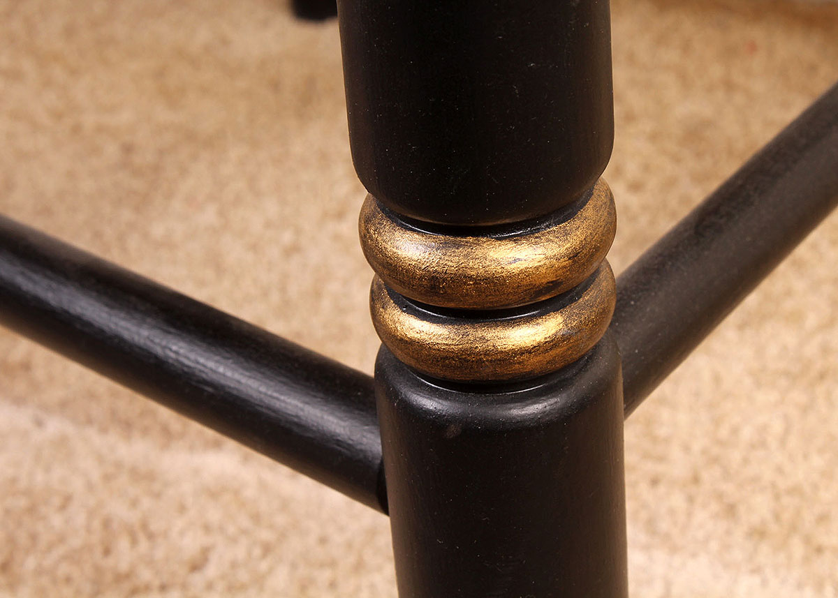 Black Lacquerwork Ladderback Chair