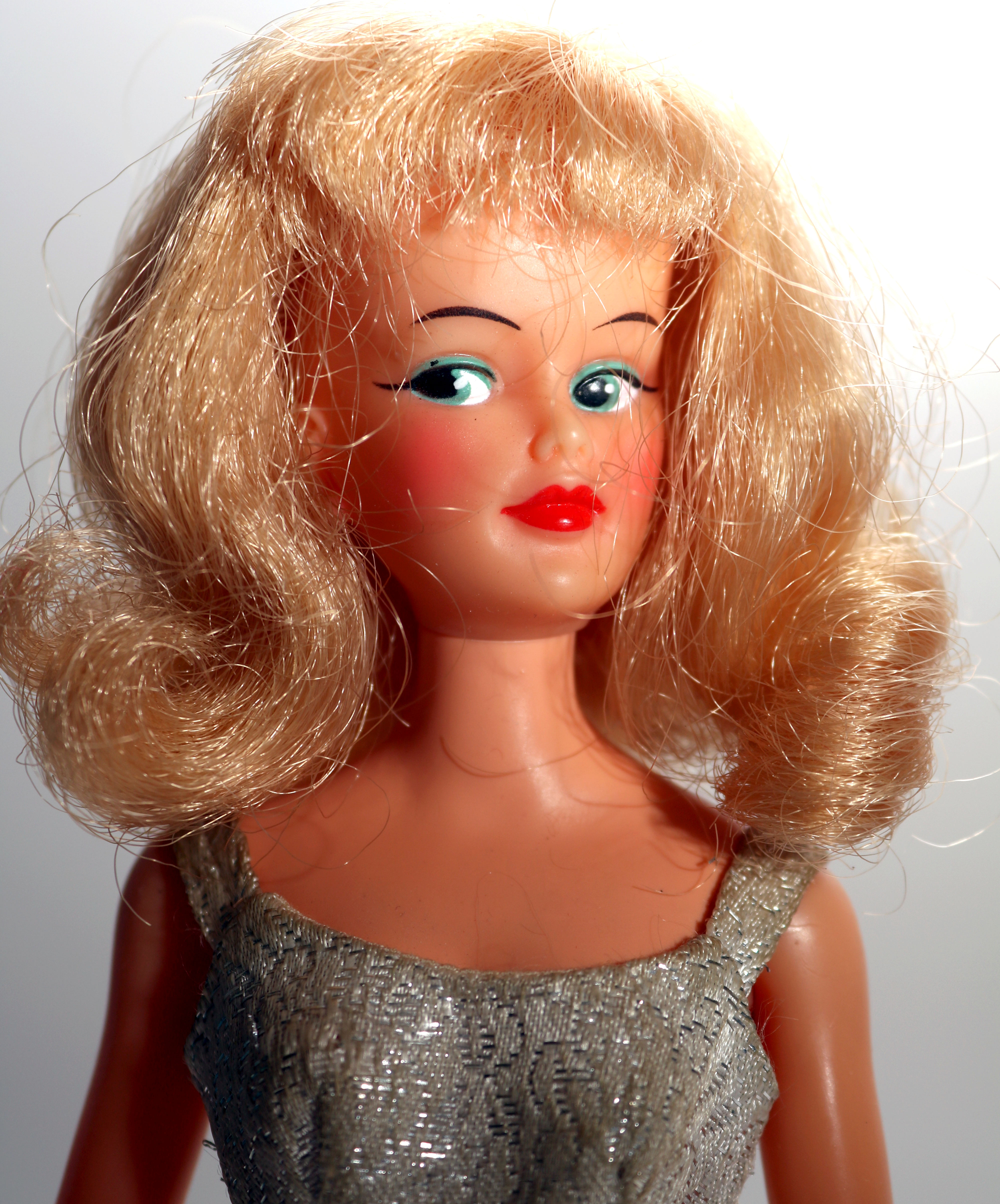 Pos'n Misty and Her Phone Booth with Misty Doll by Ideal