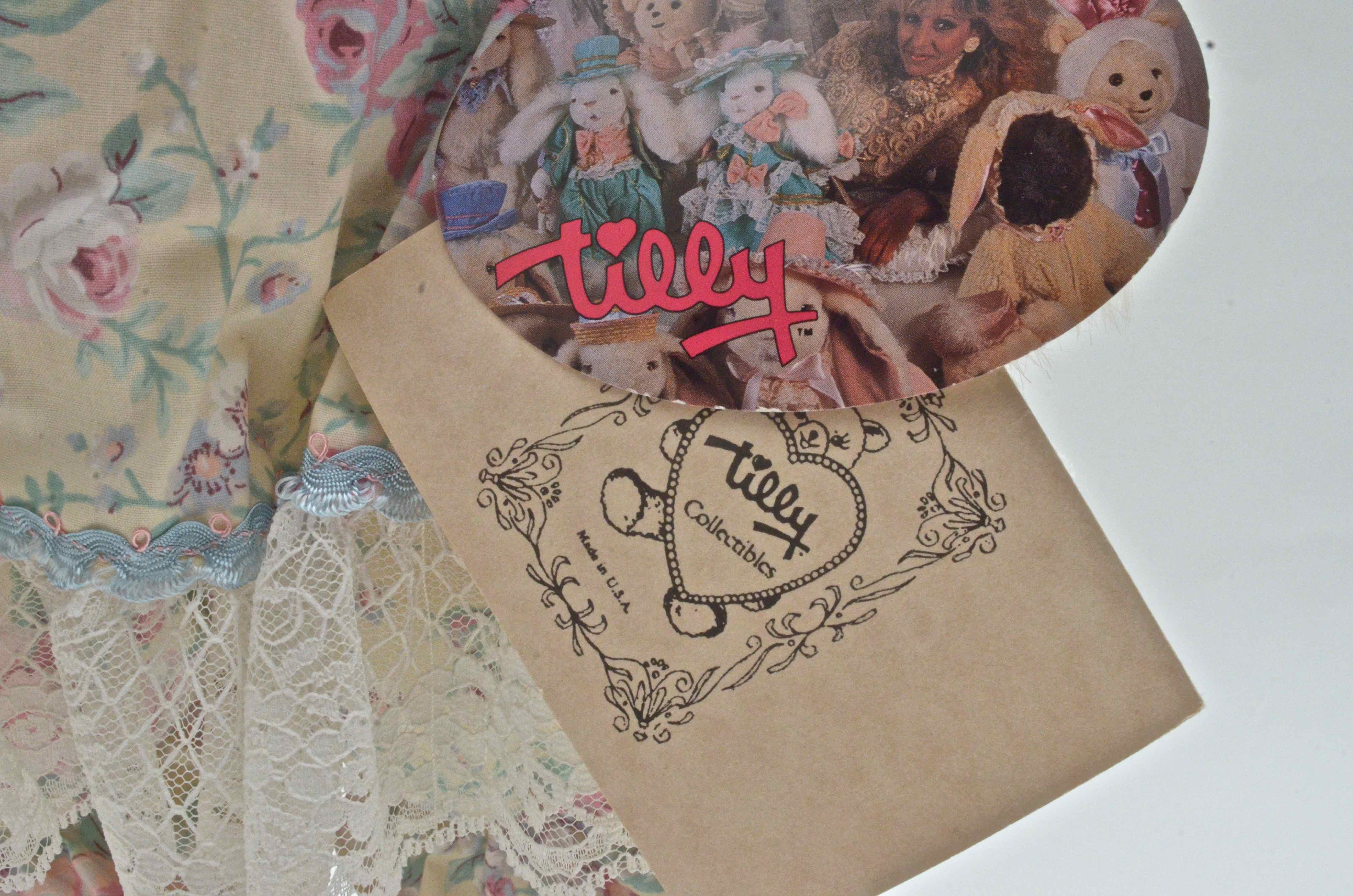 Vintage Tilly Collectible Rabbits - Honey Bunny (1991)