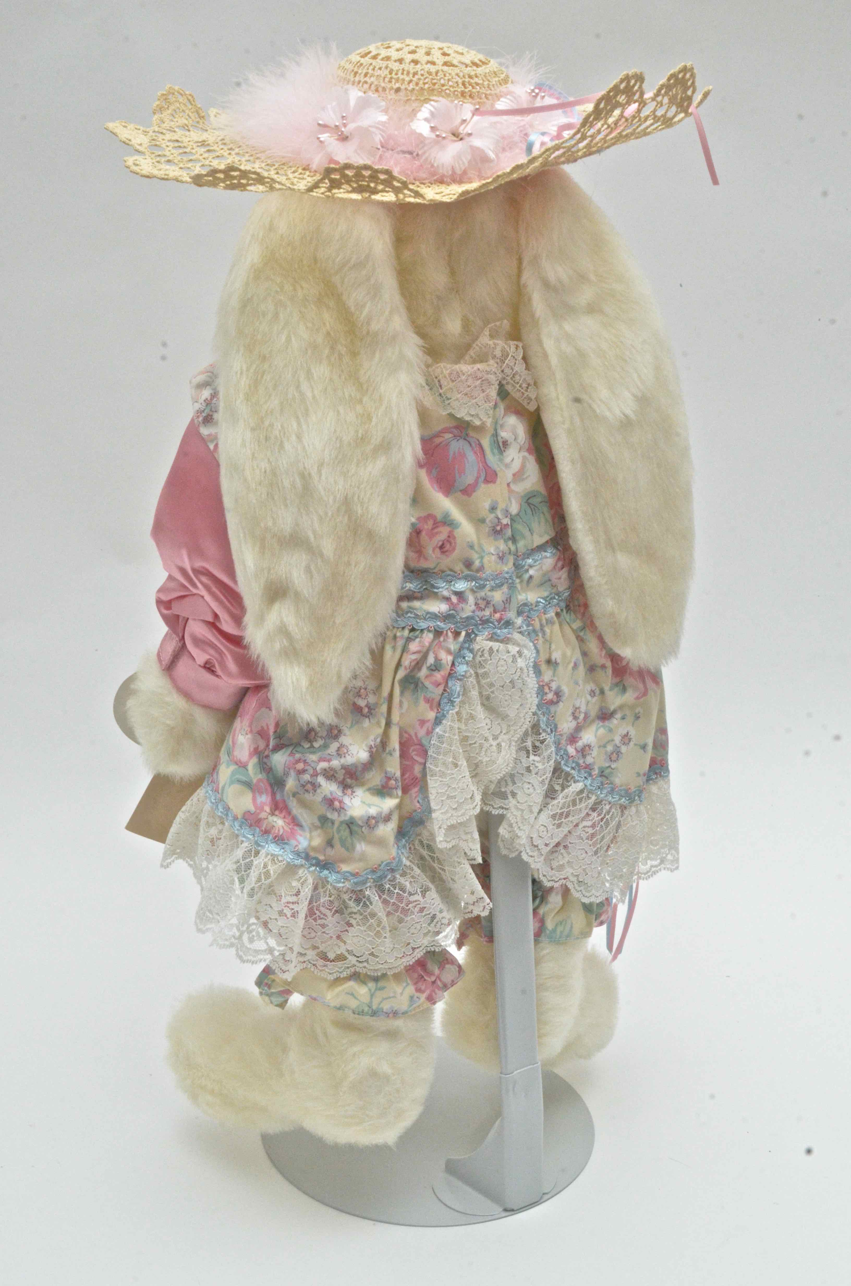 Vintage Tilly Collectible Rabbits - Honey Bunny (1991)