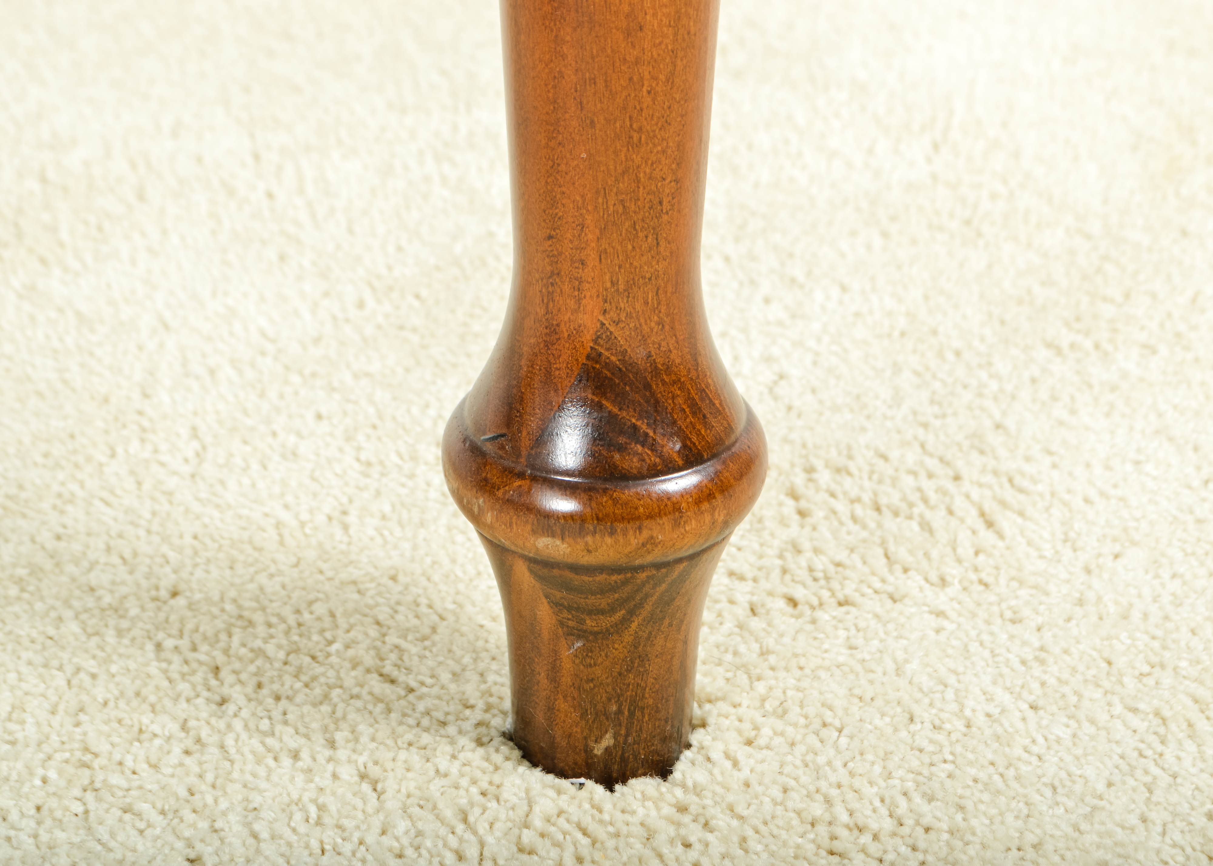 Single Drawer Wooden Desk