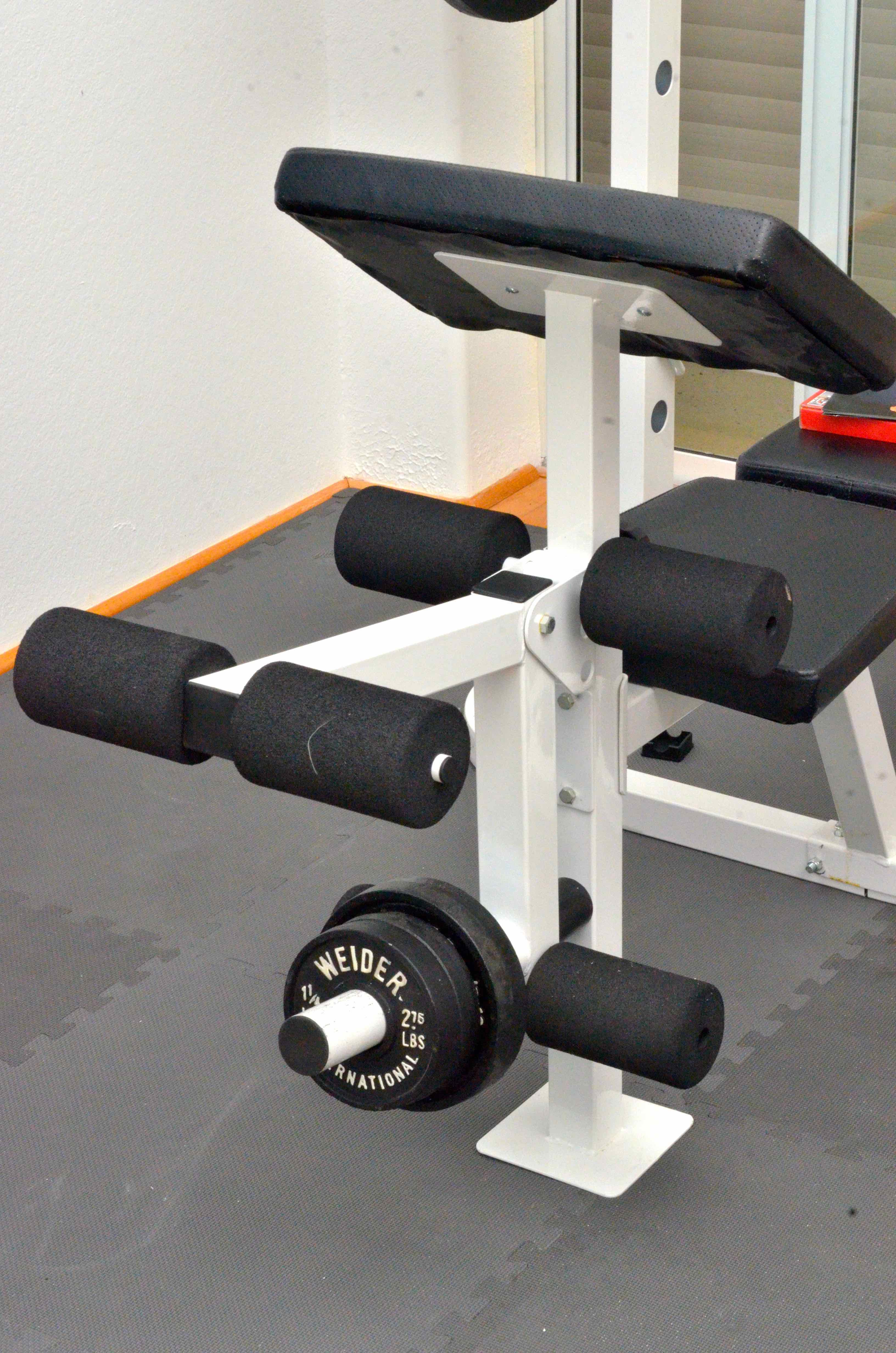 Weider Pro 408 Weight Bench With Weights