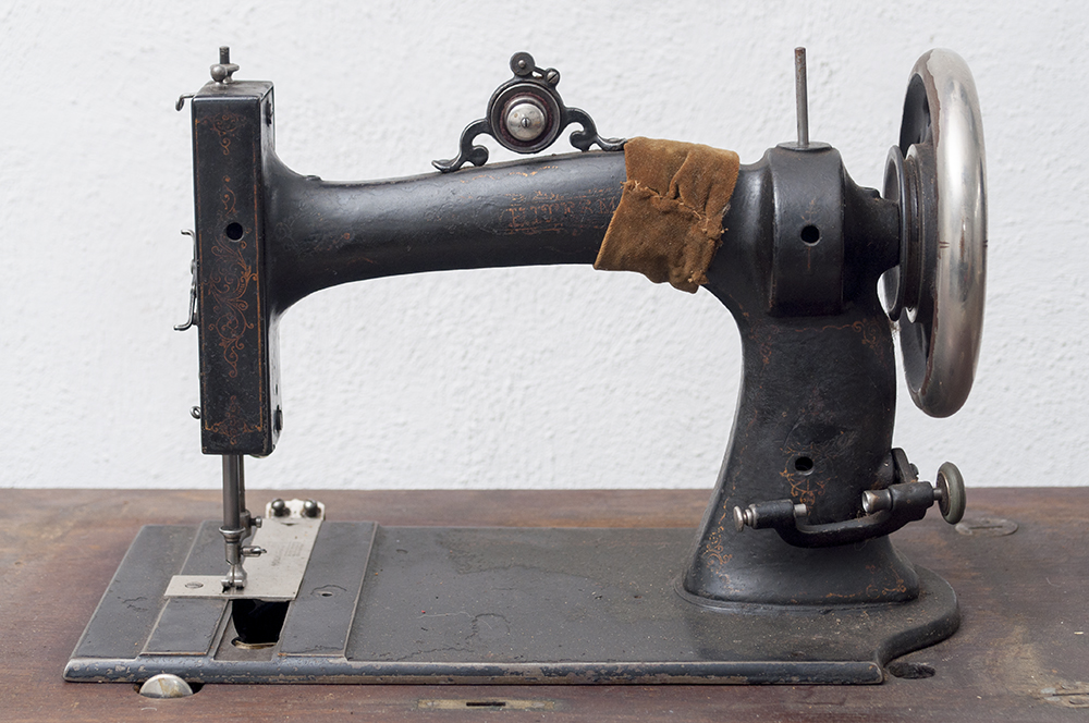 White Sewing Machine Table