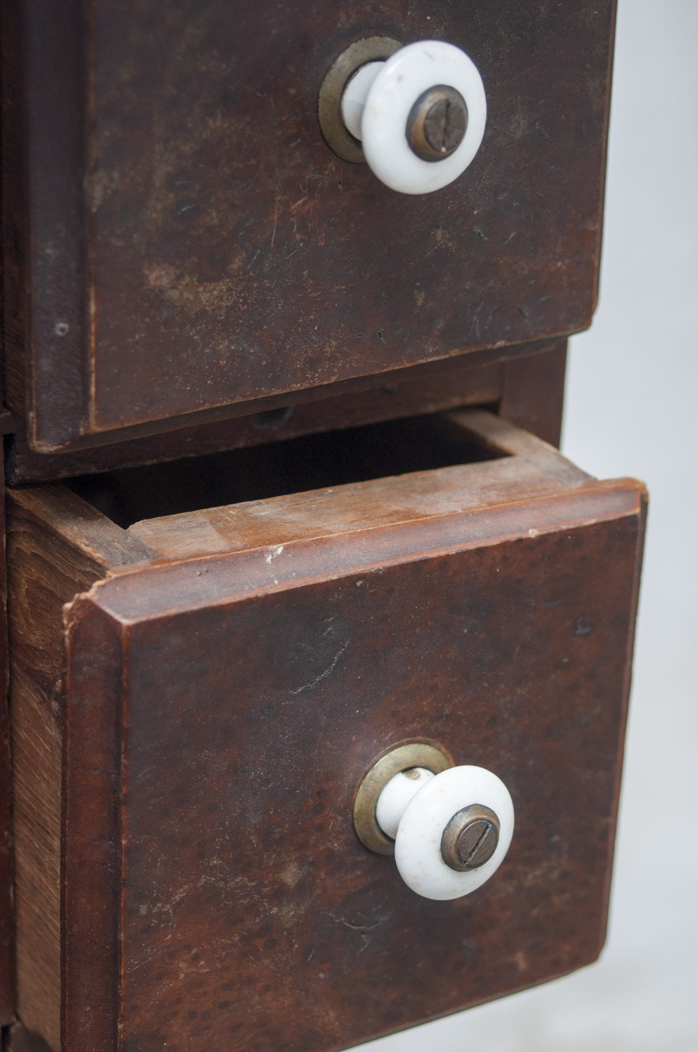 White Sewing Machine Table