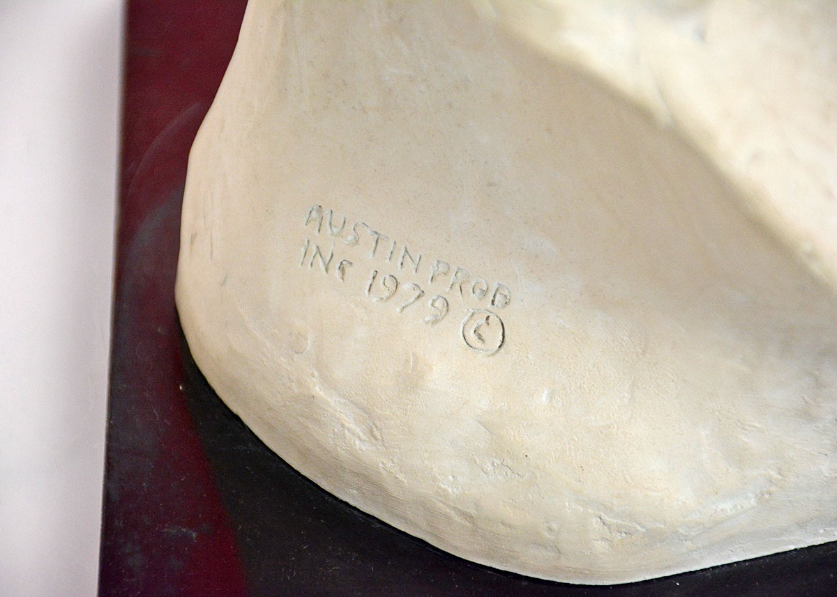 1979 Austin Productions Sculpture of "Robin"