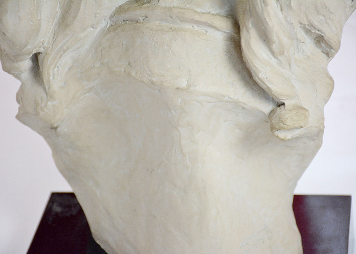 1979 Austin Productions Sculpture of "Robin"