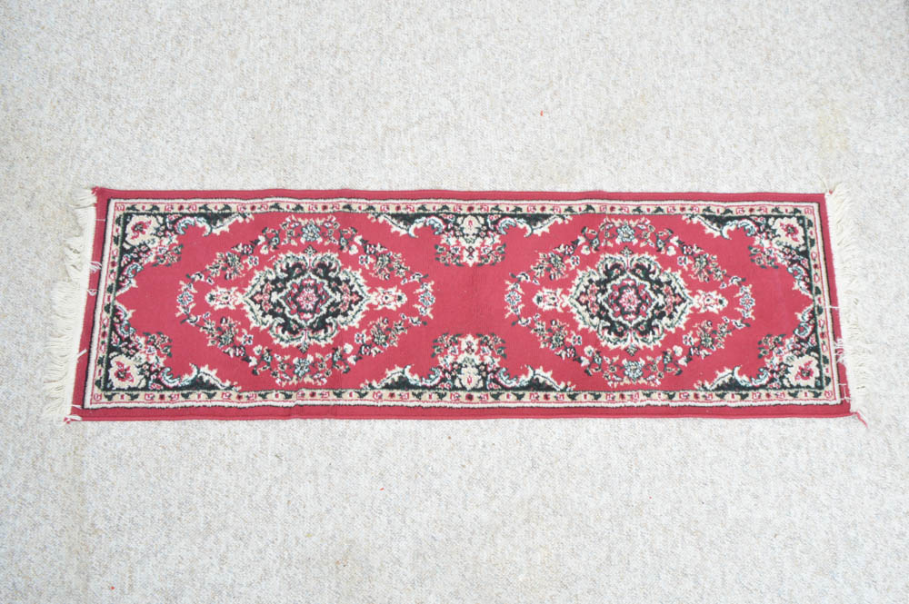 Machine Made Floral Carpet Runner