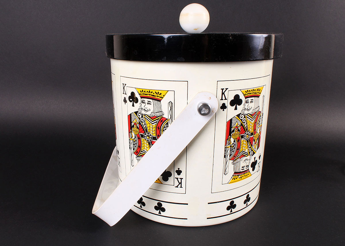 Casino Themed Bar Ware