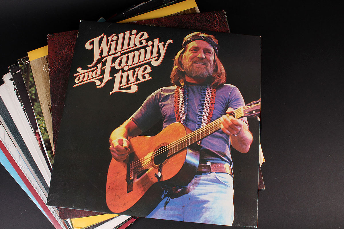 Country Music Vinyl LPs Featuring Willie Nelson