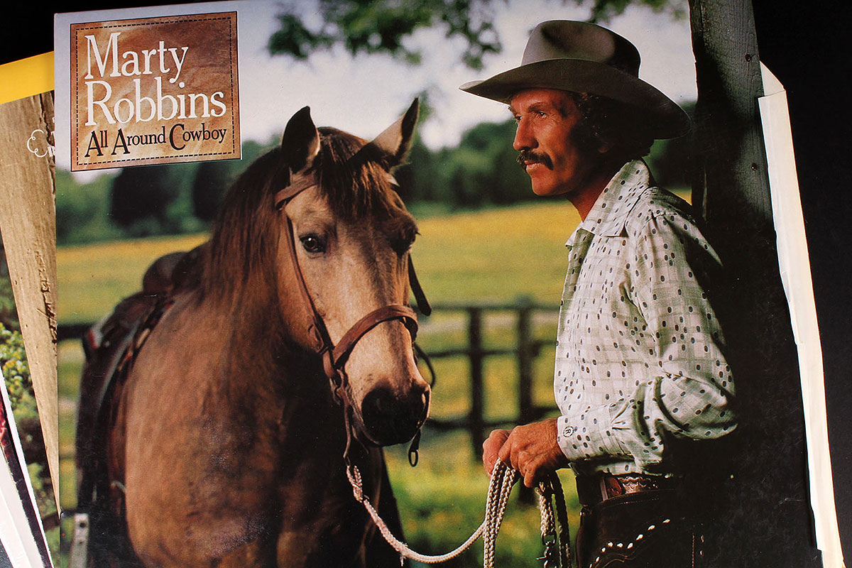 Country Music Vinyl LPs Featuring Willie Nelson