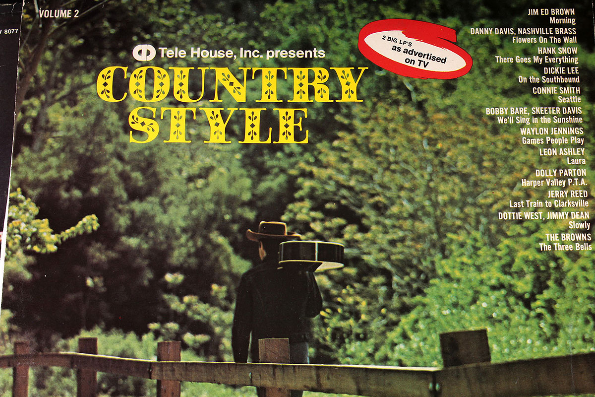 Country Music Vinyl LPs Featuring Willie Nelson