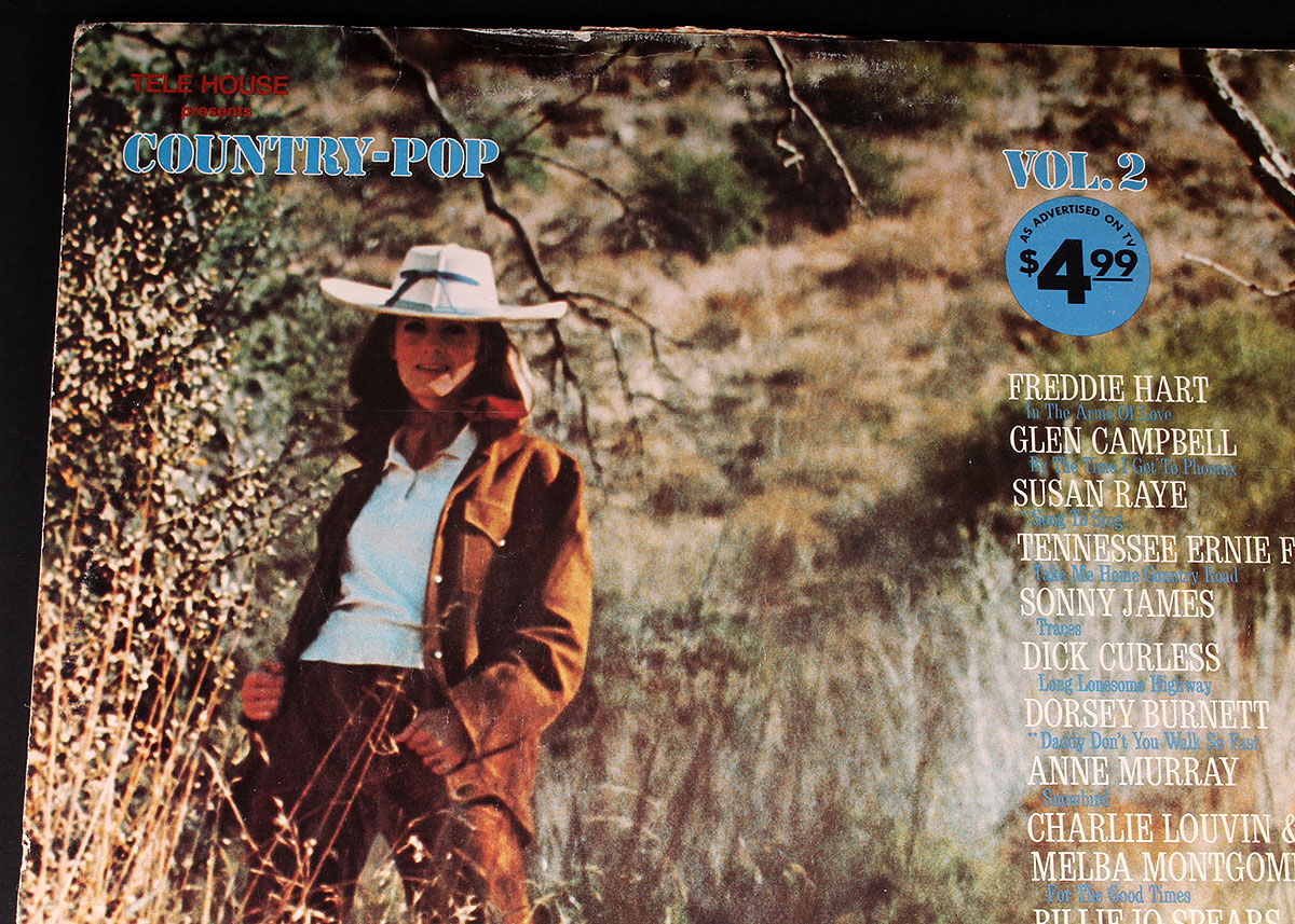 Country Music Vinyl LPs Featuring Willie Nelson