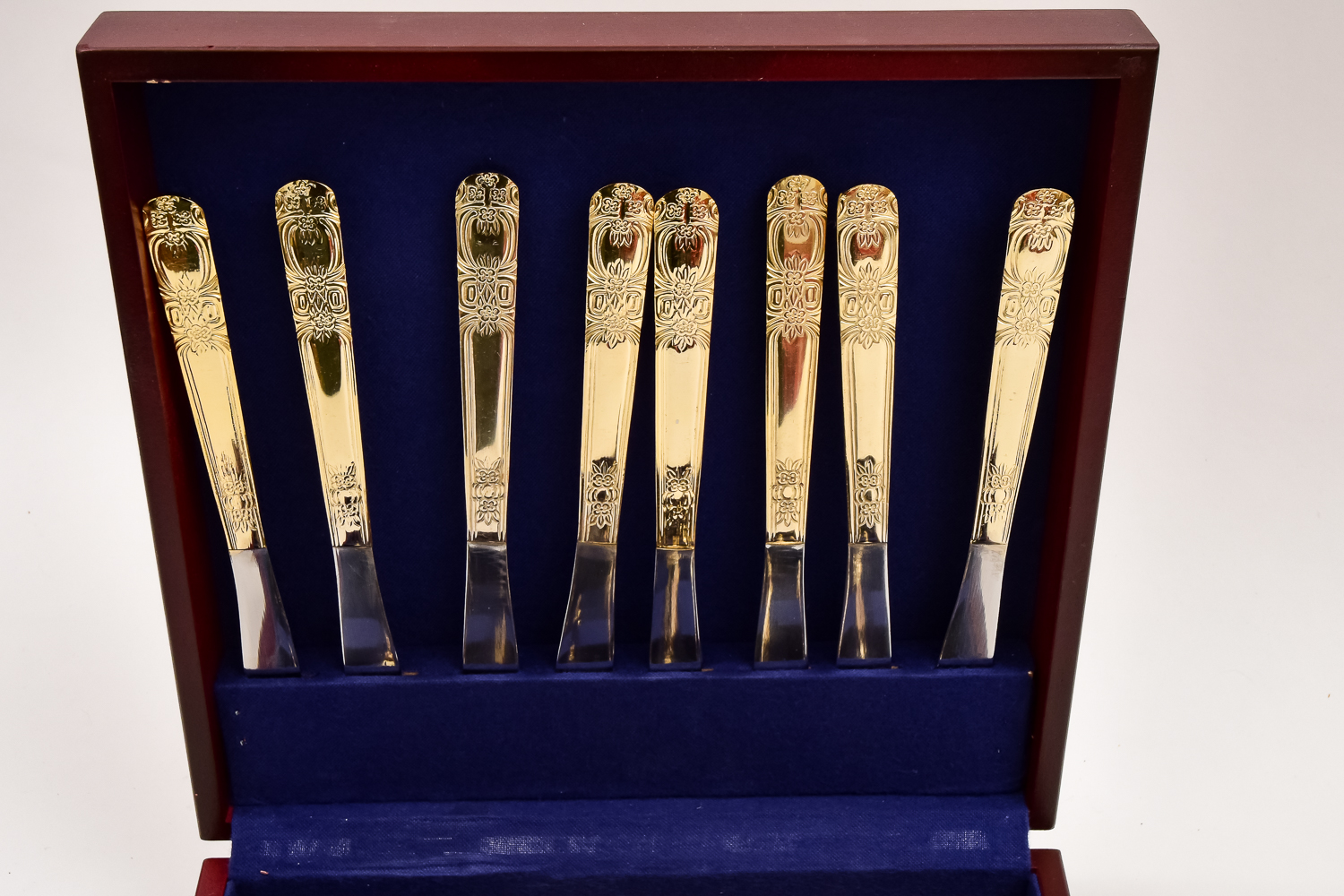 William rogers & Son Service for Eight Flatware Set