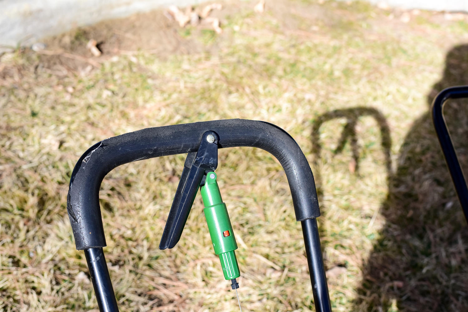 Pair Of Scotts Spreaders