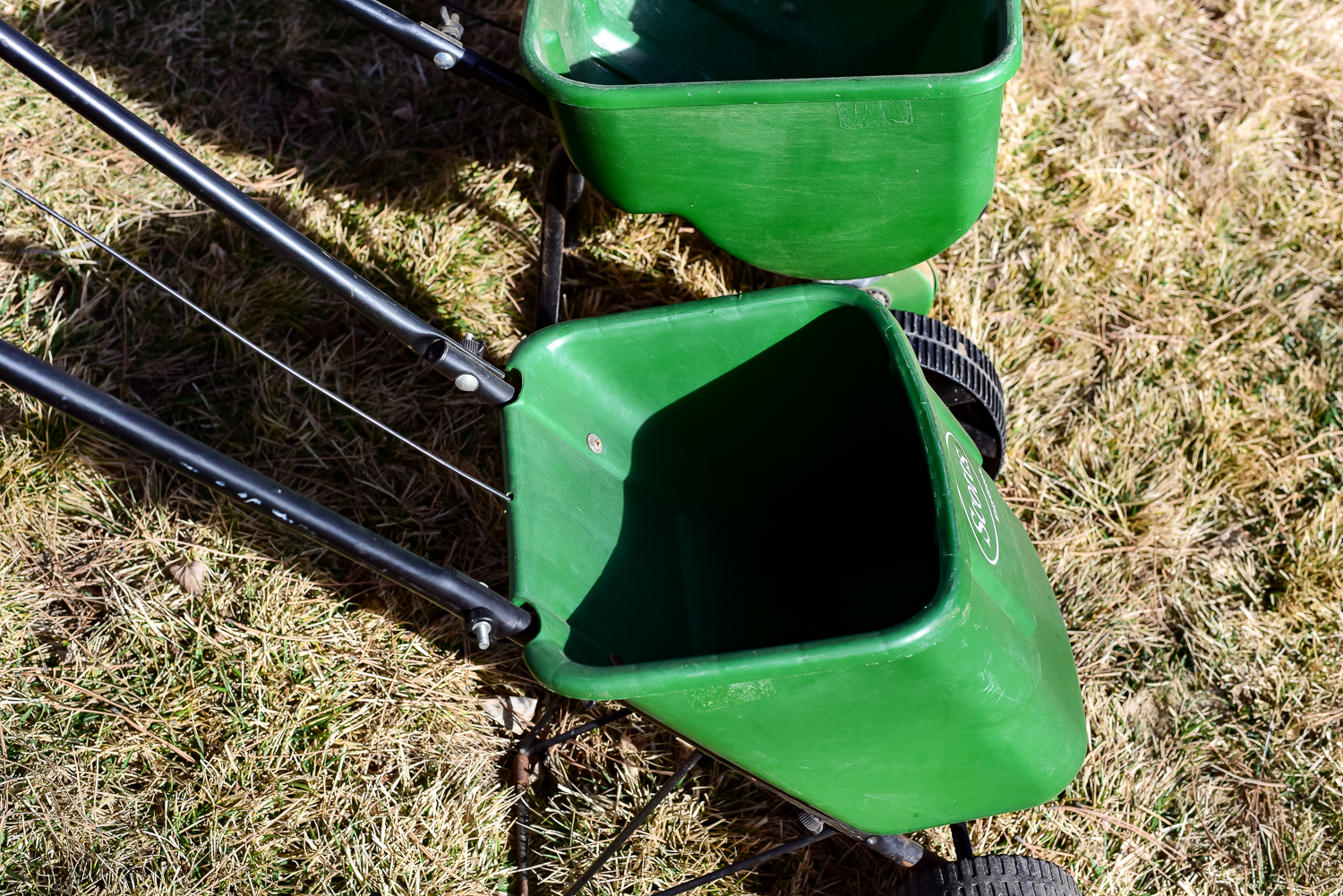 Pair Of Scotts Spreaders